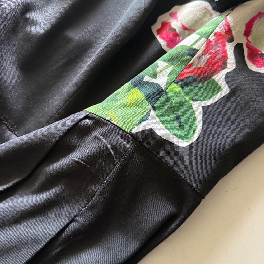 Carolina Herrera Black Midi Dress with Floral Design - Picture 10 of 16